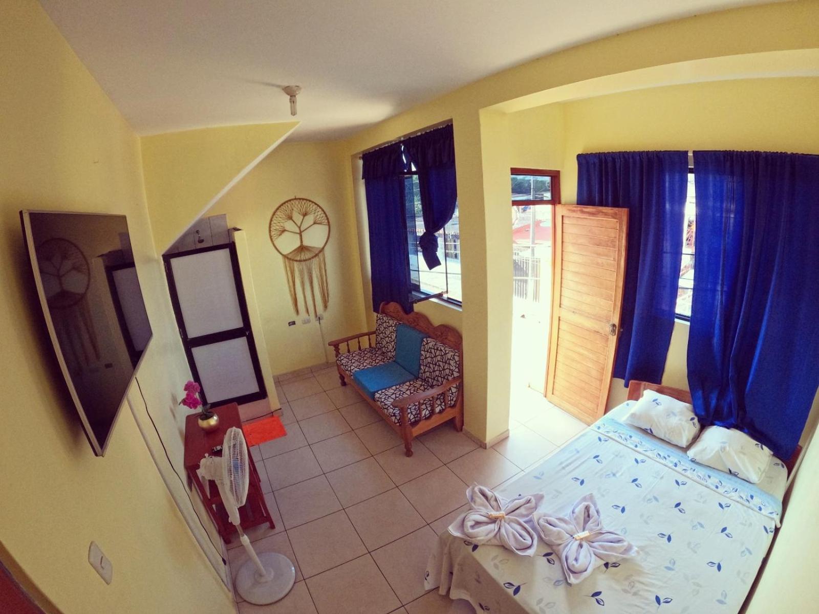 Shoffi'S House Backpackers Hotell Tarapoto Eksteriør bilde