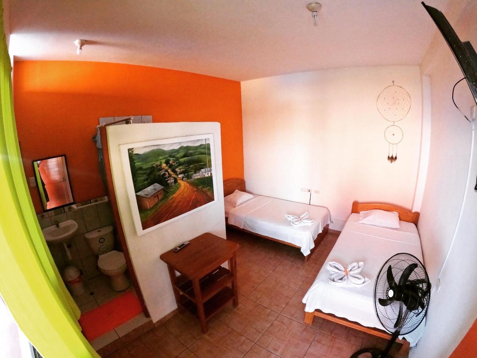 Shoffi'S House Backpackers Hotell Tarapoto Eksteriør bilde